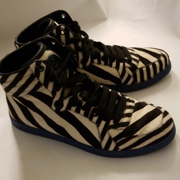 SOLD! GUCCI MENS ZEBRA CALF HAIR HIGH TOP SNEAKERS - Picture 2 of 8
